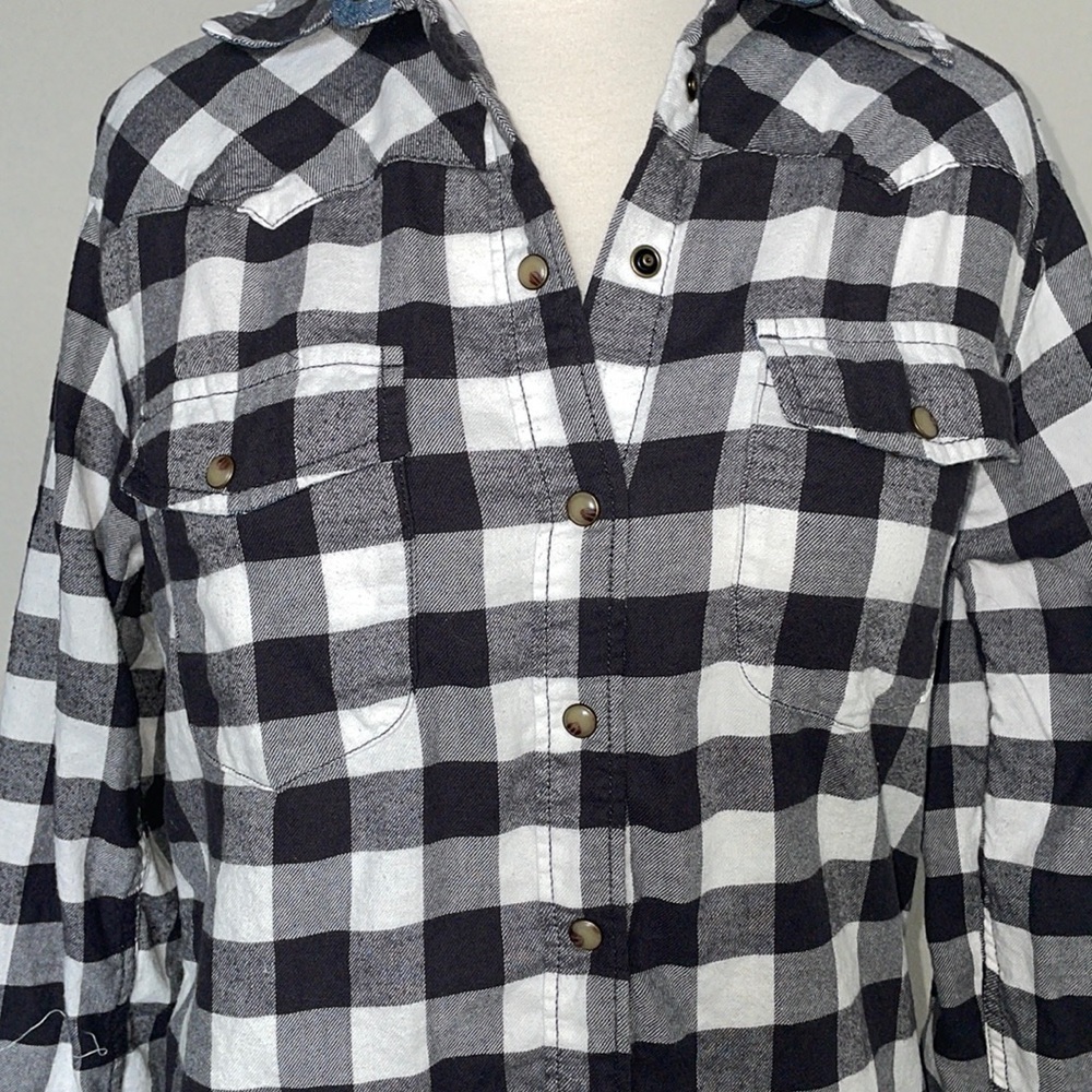 JACHS GIRLFRIEND comfort stretch black and white flannel in women’s size small - Picture 2 of 11